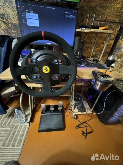 Thrustmaster t300 alcantara edition