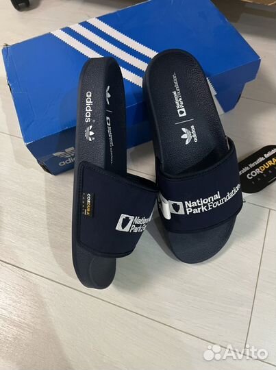 Adidas adilette