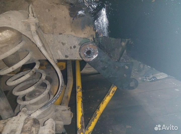 Suzuki Jimny силовые буксировочные проушины перед