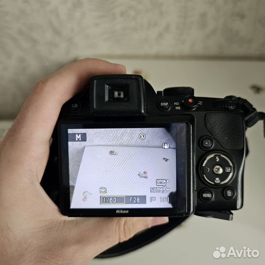 Компактный фотоаппарат Nikon P100