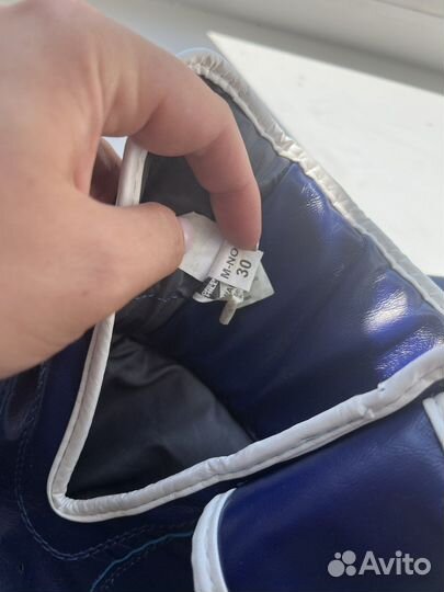 Боксерские перчатки