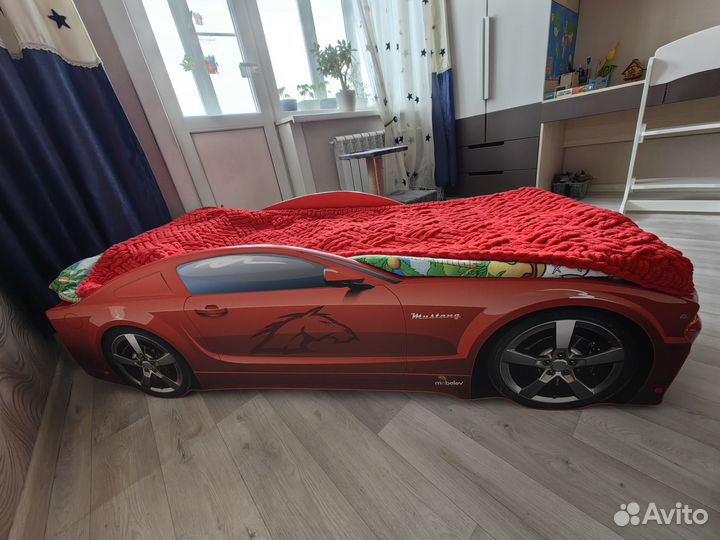Кровать детская с ночником