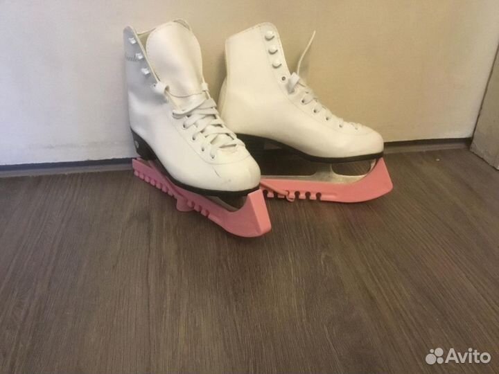 Коньки фигурные детские