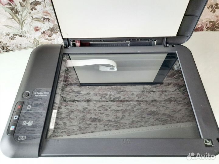 Мфу принтер HP Deskjet 2050 J5010