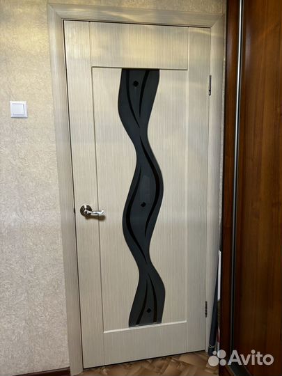 Дверь межкомнатная бу 80 на 200