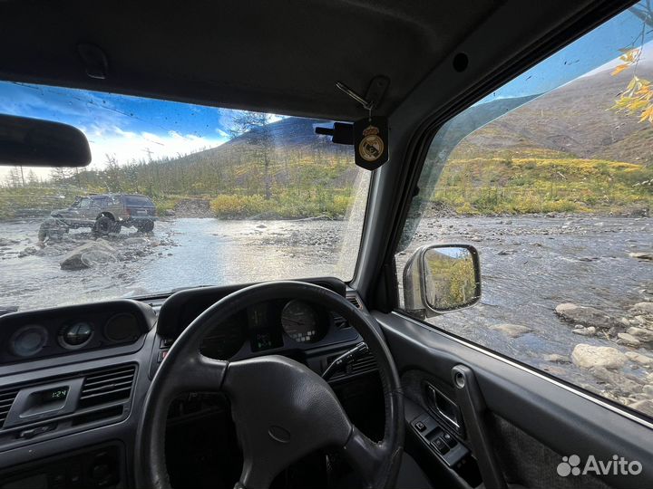 Mitsubishi Pajero 2.8 AT, 1994, 292 463 км