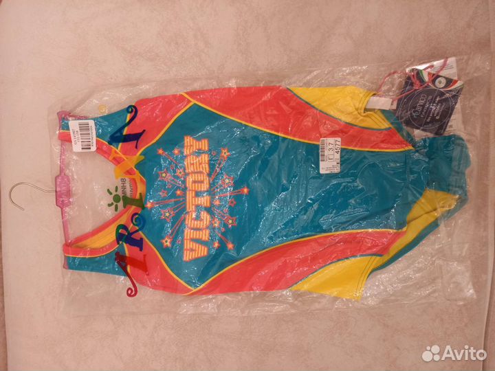 Купальник для девочки новый