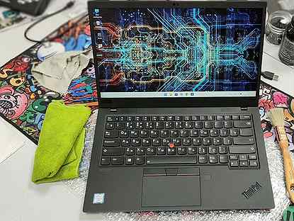 Lenovo thinkpad x1 carbon gen8 i7/16/512/Sensor