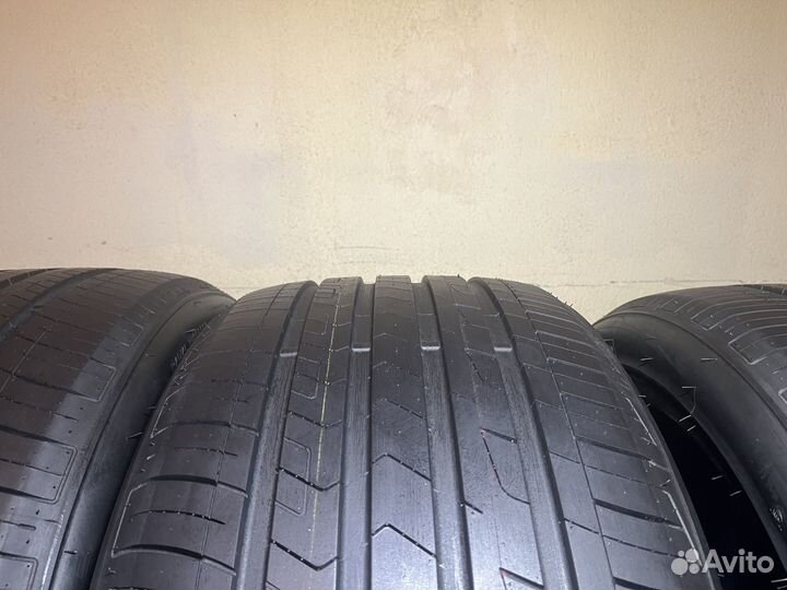 Zmax Zealion 295/35 R21 107W