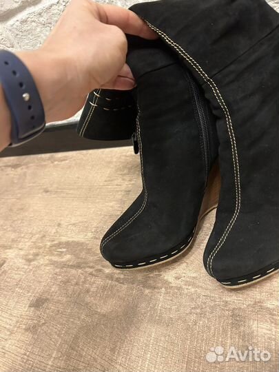 Зимние женские сапоги 38