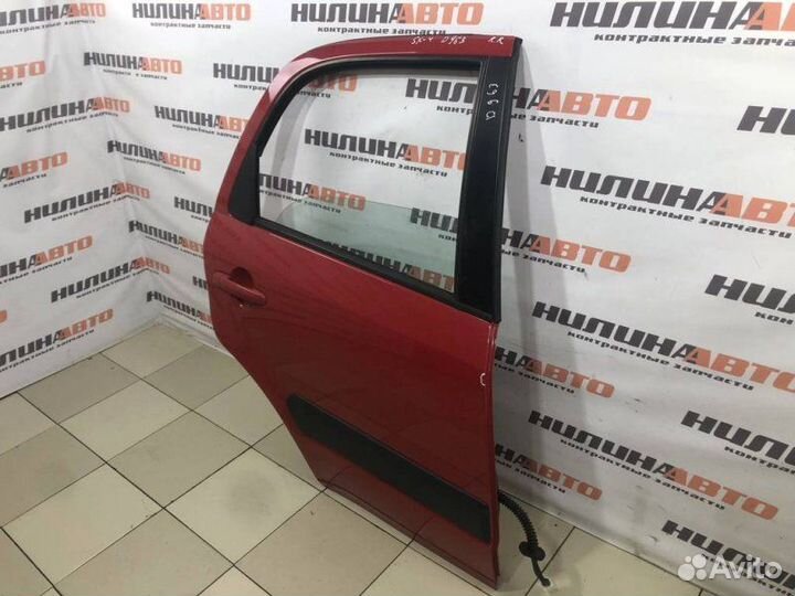 Дверь задняя правая Suzuki Sx4 1.6 2008