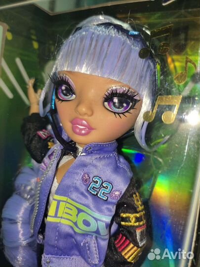 Кукла Rainbow High Tessa Park Тесса Парк