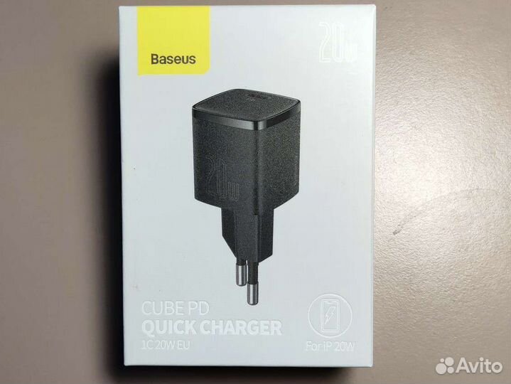 Зрядное устройство для iPhone от Baseus на 20W