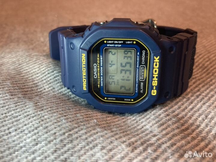 Часы Casio G-Shock DW-5600EB-2