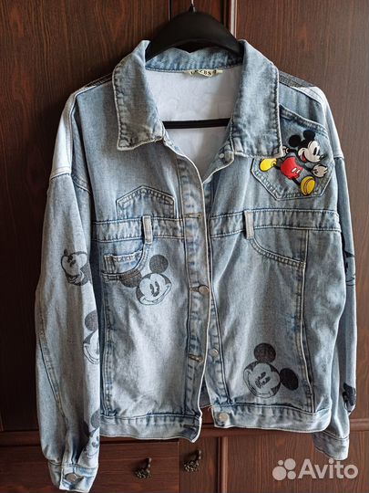 Джинсовая куртка