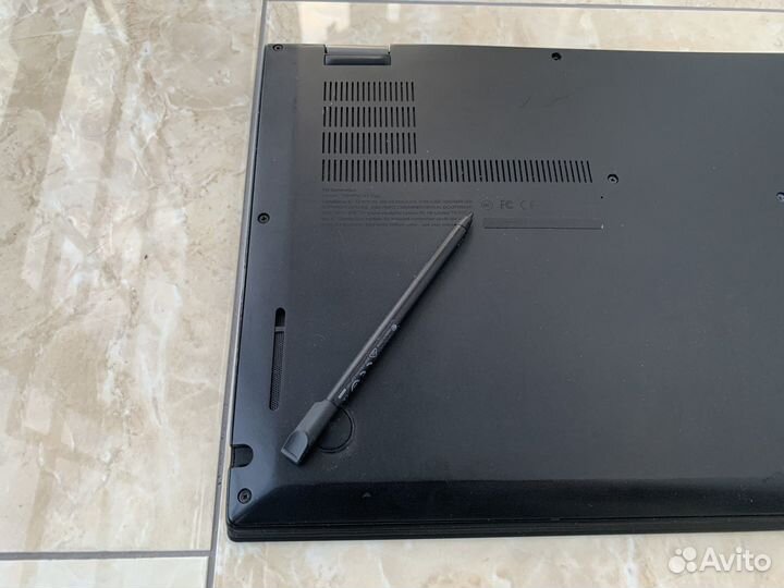 ThinkPad X1 Yoga/i7/8GB/240GB SSD