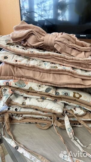 Бортики в кроватку+ одеялко на выписку