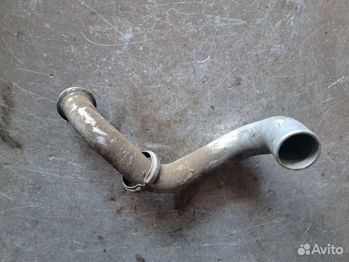 Трубка турбины на Volvo S80