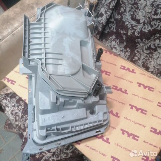 Фара Mercedes W124 93-95 левая