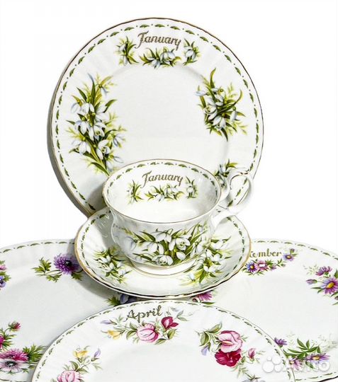 Тарелка.Royal Albert. Цветок Месяца