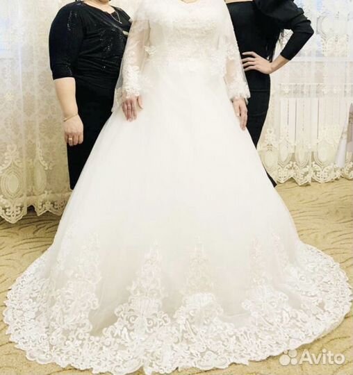 Платье свадебное