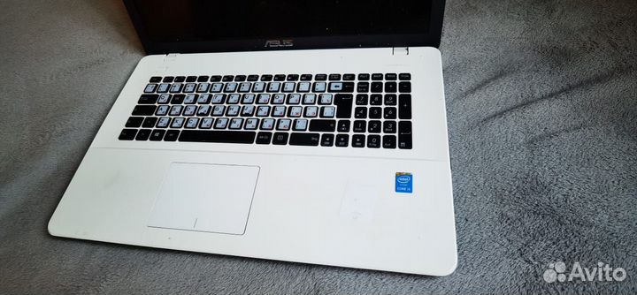 Ноутбук asus