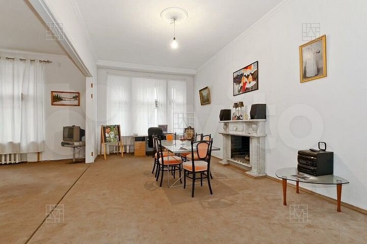 6-к. квартира, 188 м², 3/5 эт.