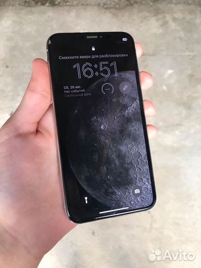 iPhone X, 64 ГБ