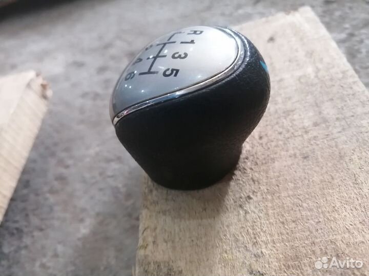 Рукоятка рычага переключения передач Ford Kuga 1