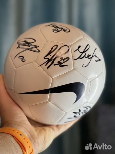 Мяч Nike с автографами фк Спартак
