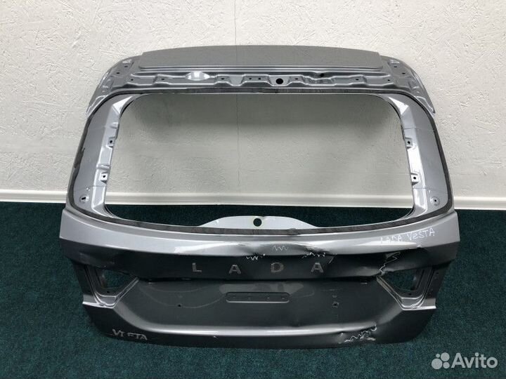 Крышка багажника LADA Vesta