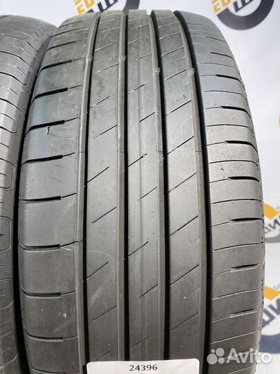 Goodyear EfficientGrip Performance 215/55 R18 98T