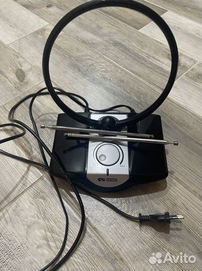 Тв антенна с усилителем комнатная