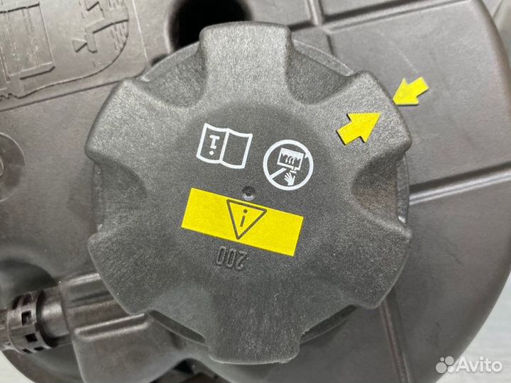 Бачок расширительный Bmw X5 E70 N55B30A 2010