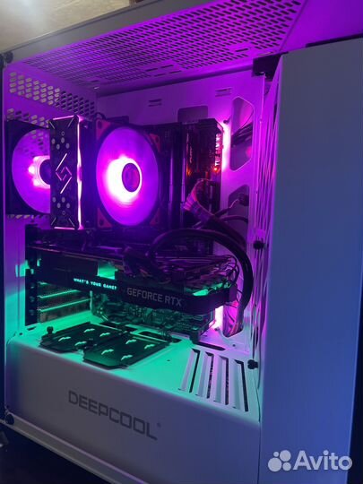 Игровой компьютер с монитором