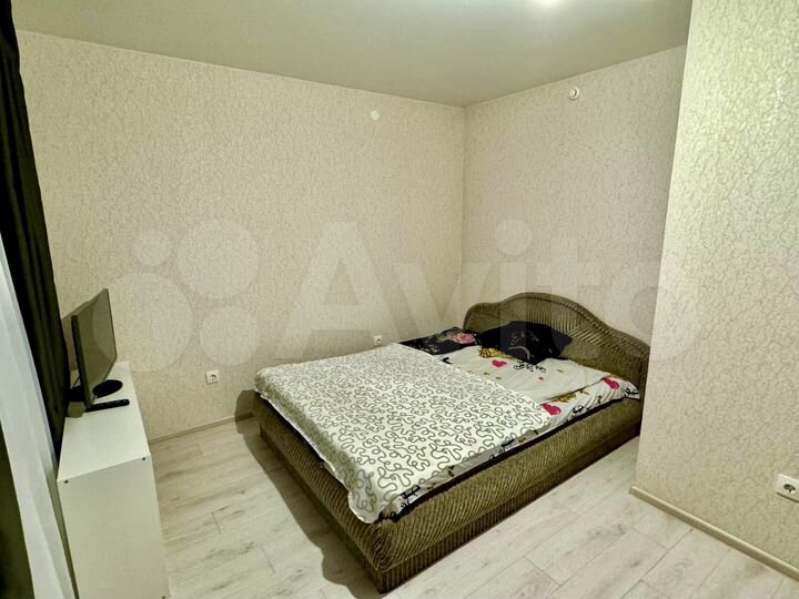 1-к. квартира, 40 м², 9/10 эт.