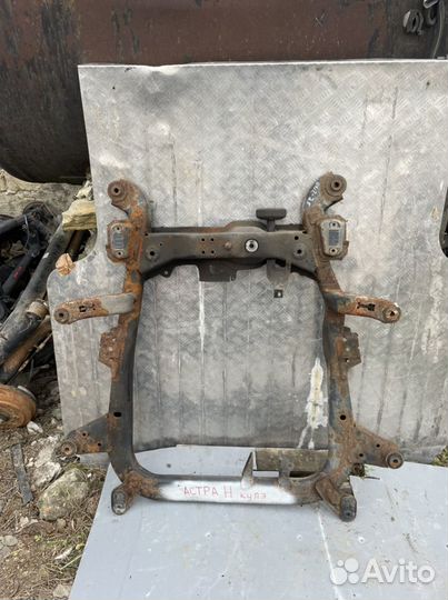 Передняя балка подрамник opel astra h