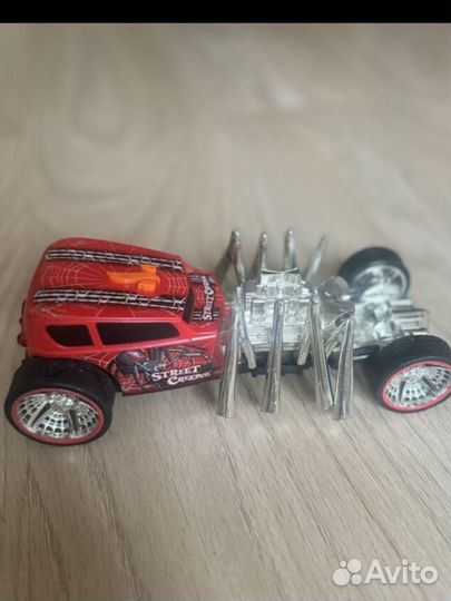 Hot wheels машина паук