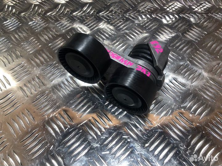 Натяжитель с роликом Bmw 3 E92 N54B30A