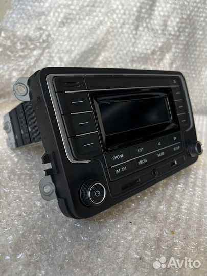 Магнитола Volkswagen Polo 2018г 5CU035181A