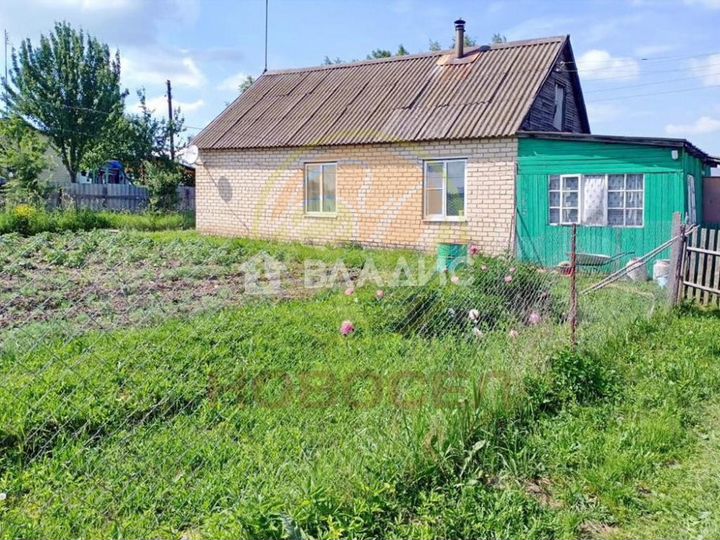 Дом 53 м² на участке 25 сот.