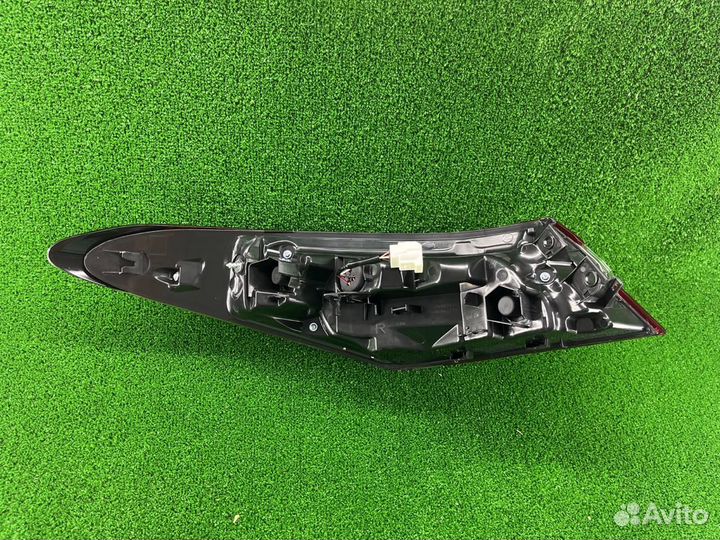 Фонарь задний правый toyota camry 70 (18) LED