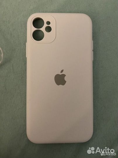 Чехол на iPhone 11