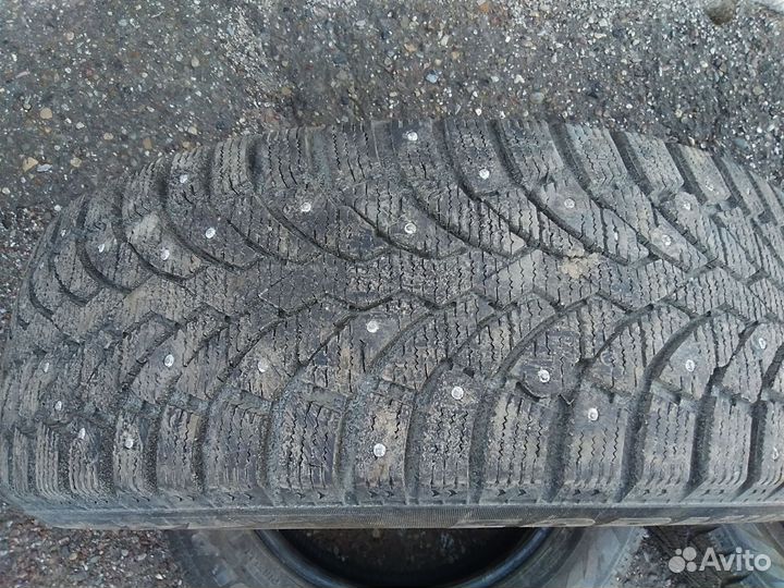 Pirelli Formula Ice 215/60 R17