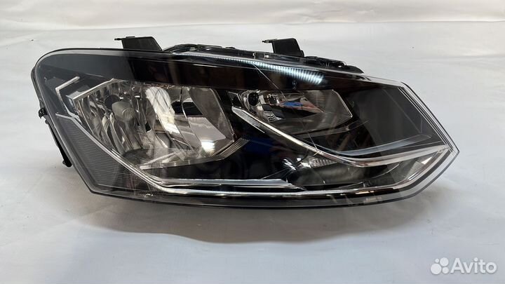Фара Volkswagen Polo правая 2019