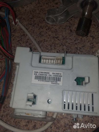 Стиральная машина indesit на запчасти