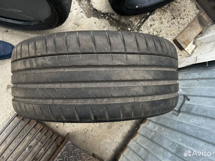 Michelin Pilot Sport 4 S 245/35 R20 95Y