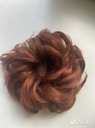 Хвост шиньон на крабе и резинке