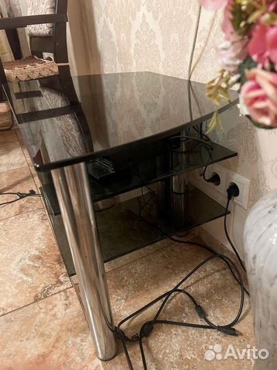 Тумба под телевизор