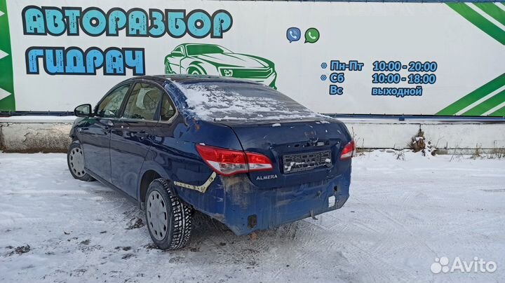 Обшивка стойки лобового стекла правая Nissan Almera G15 769114AA0A